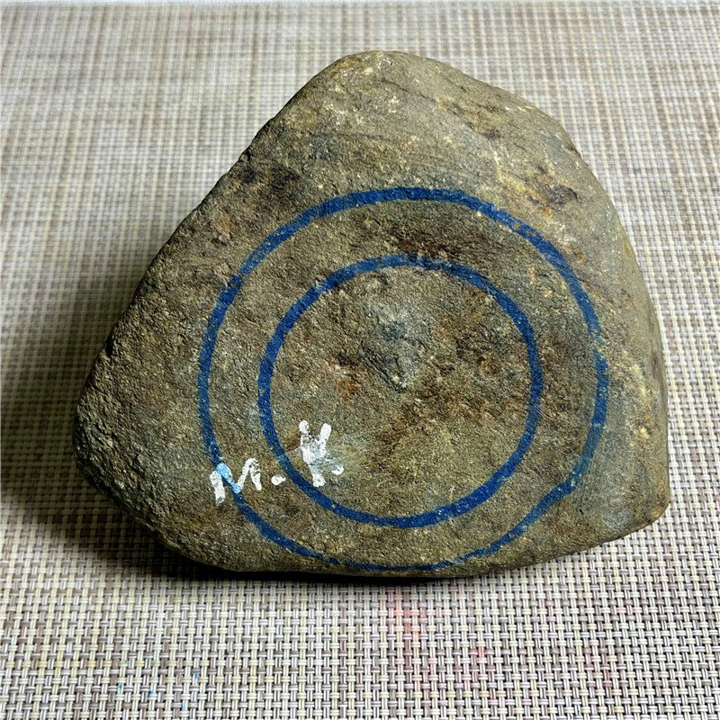 翡翠原石玉石毛料莫湾基敞口铁锈皮皮壳老辣翻沙细腻有雾层手镯料