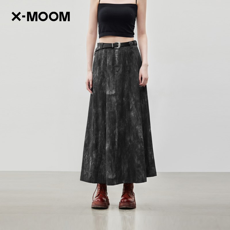 X--MOOM满版印花带皮带长腰裙