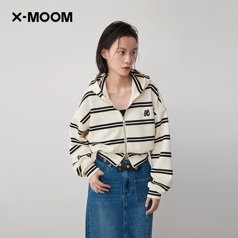X--MOOM连帽短拉链卫衣外套