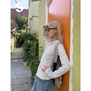 Sleep at 11早秋韩系穿搭立体翅膀星星连帽修身白色长袖T恤女上衣