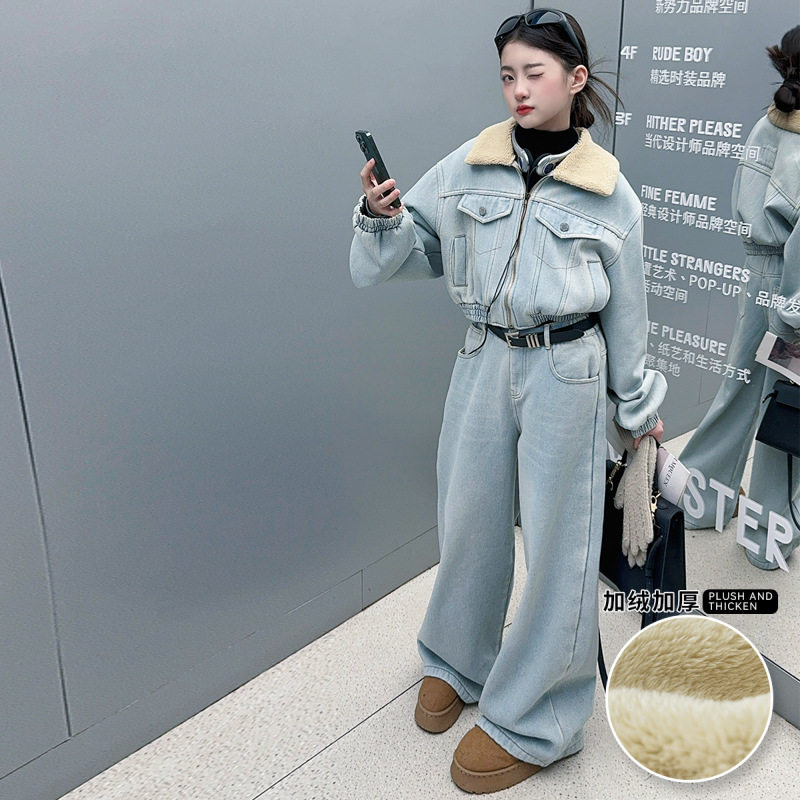 女童加绒加厚牛仔套装冬款中大童羊羔毛翻领短款外套阔腿裤两件套