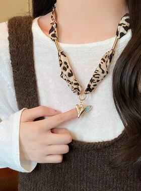 复古辣妹豹纹丝巾项链