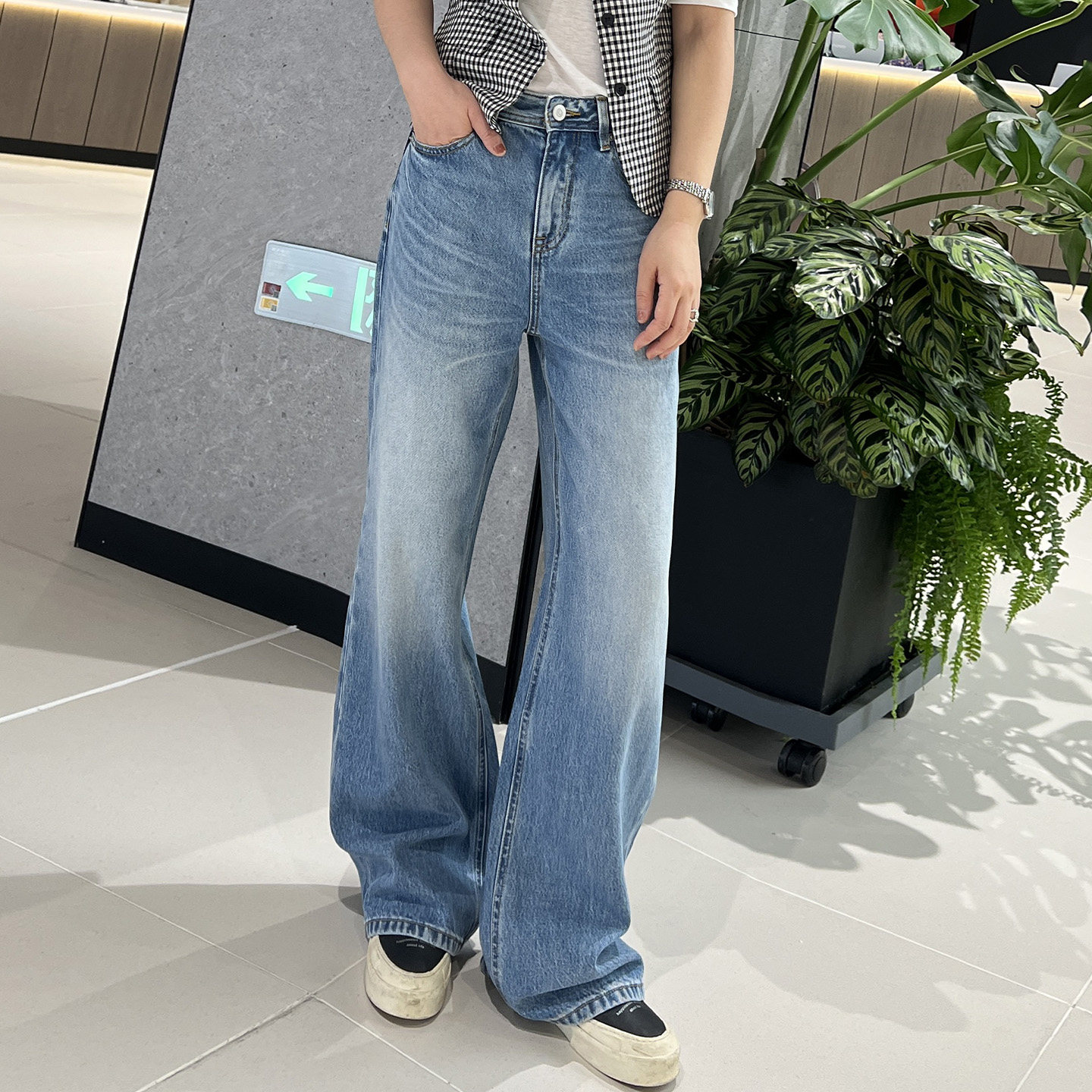 花匣子~FW2203 FW2205天丝醋纤直筒裤女2026夏季薄软显瘦牛仔裤