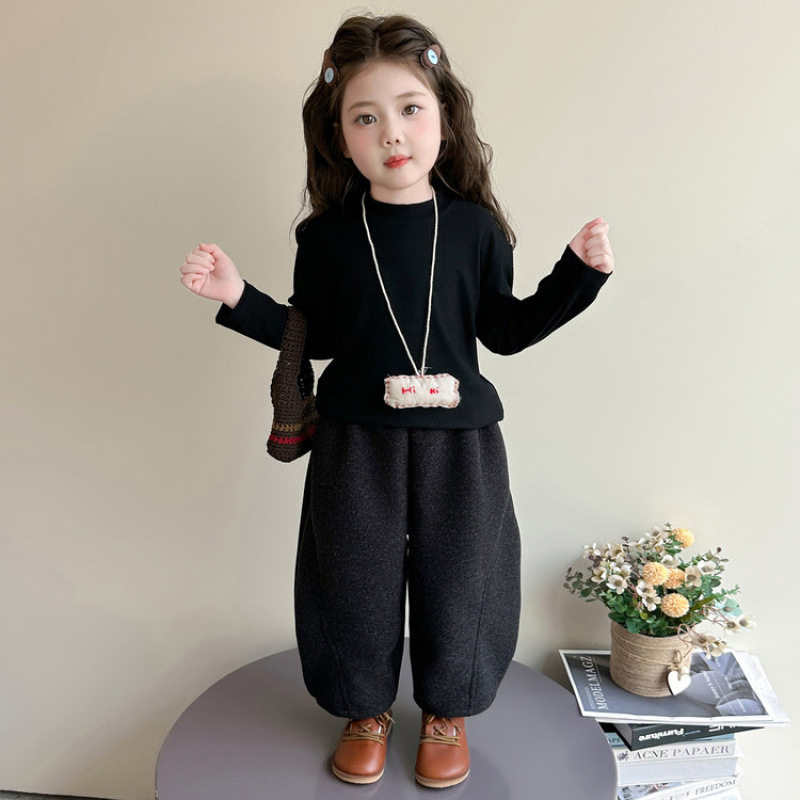 女童春装毛呢套装2026新款洋气休闲儿童春秋马甲打底弯刀裤三件套