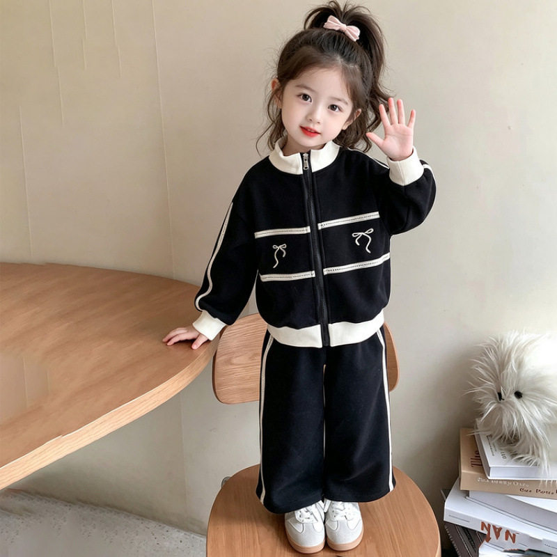 女童黑色运动套装春秋季2026新款儿童秋装洋气休闲宝宝外套两件套