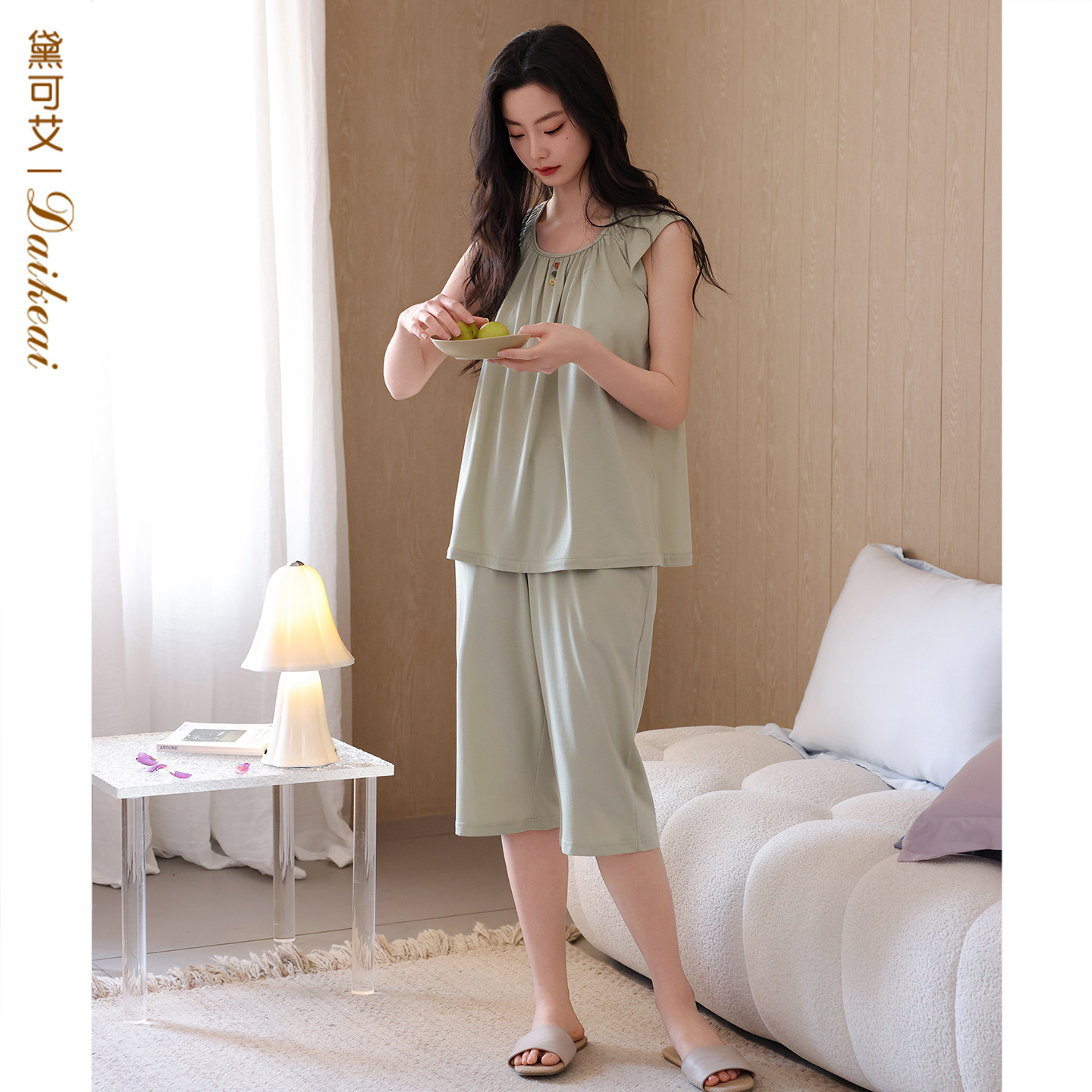 睡衣女士夏季薄款带胸垫无袖七分裤大码休闲可外穿凉感家居服套装