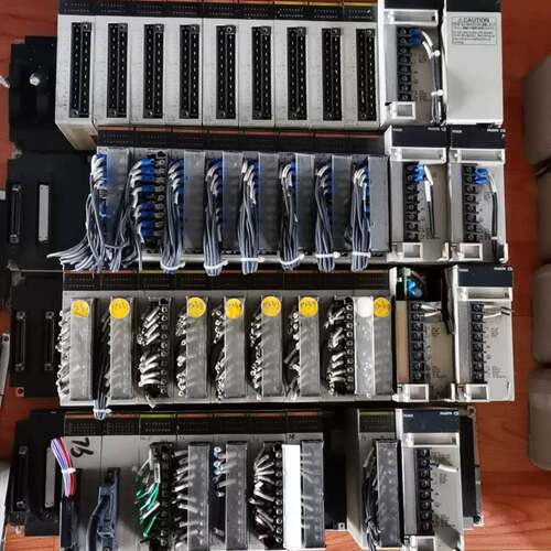 可议价CS1W-0C211和IA211系列的，有意者联系我