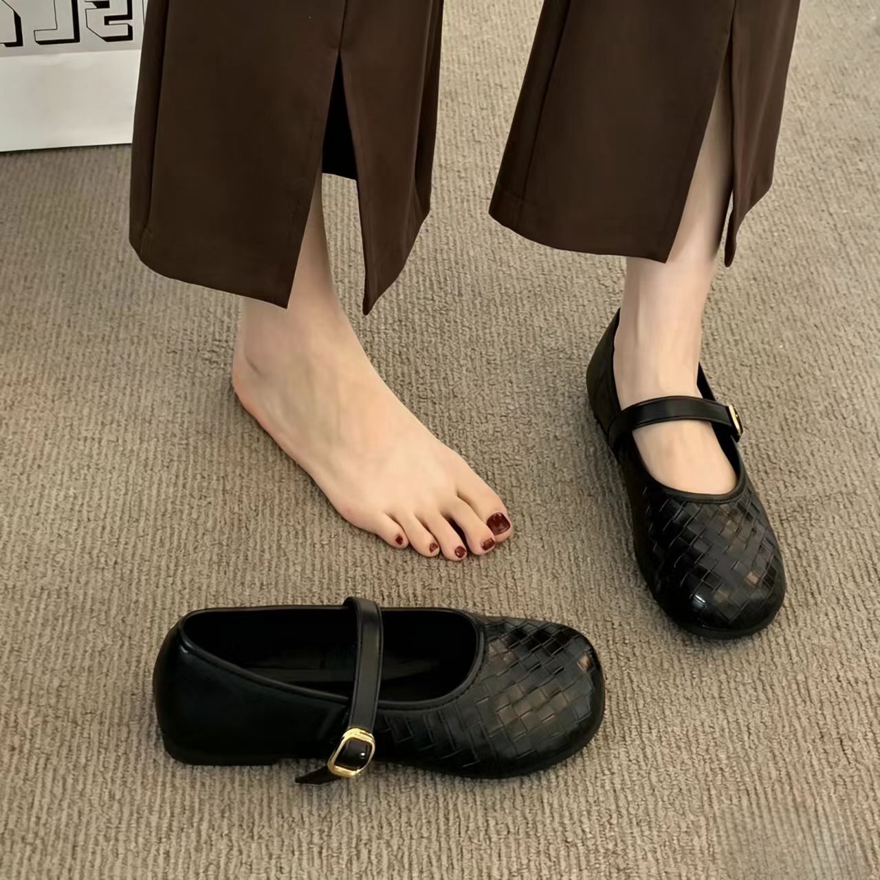 品牌真软皮法式平底舒适单鞋女