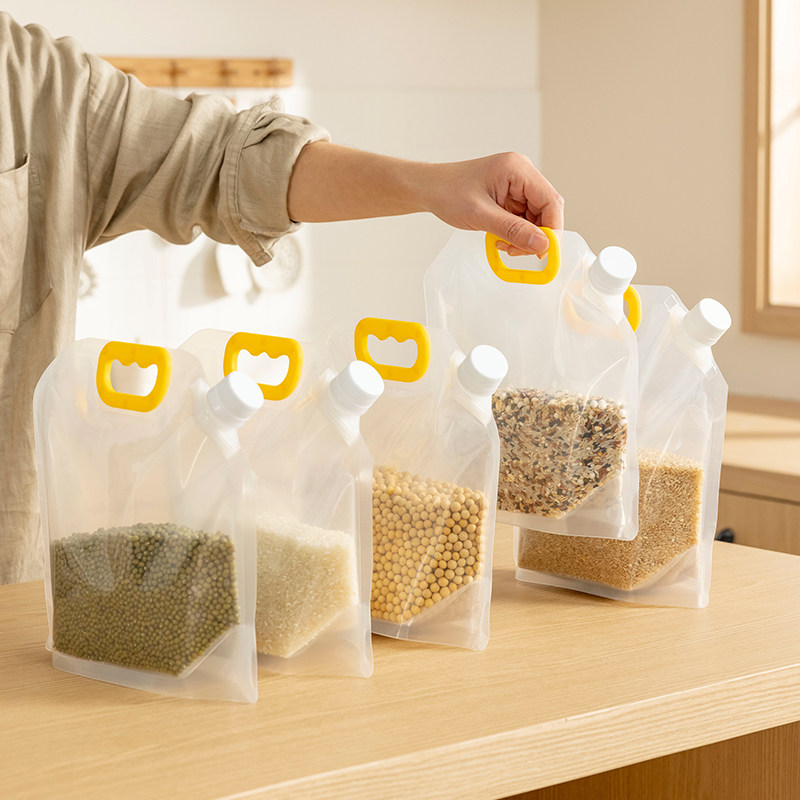 五谷杂粮收纳盒防虫防潮密封袋家用装面粉储存容器粮食罐米缸米桶