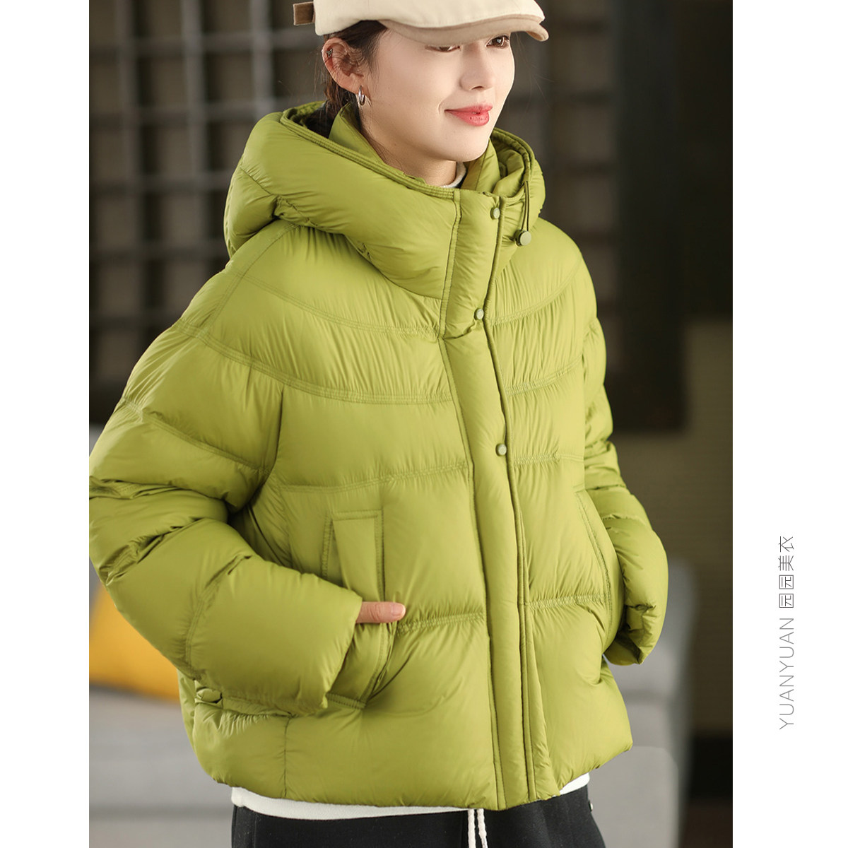 4.26美衣冬季时尚90%白鸭绒保暖加厚外套女蓬松羽绒服连帽面包服1
