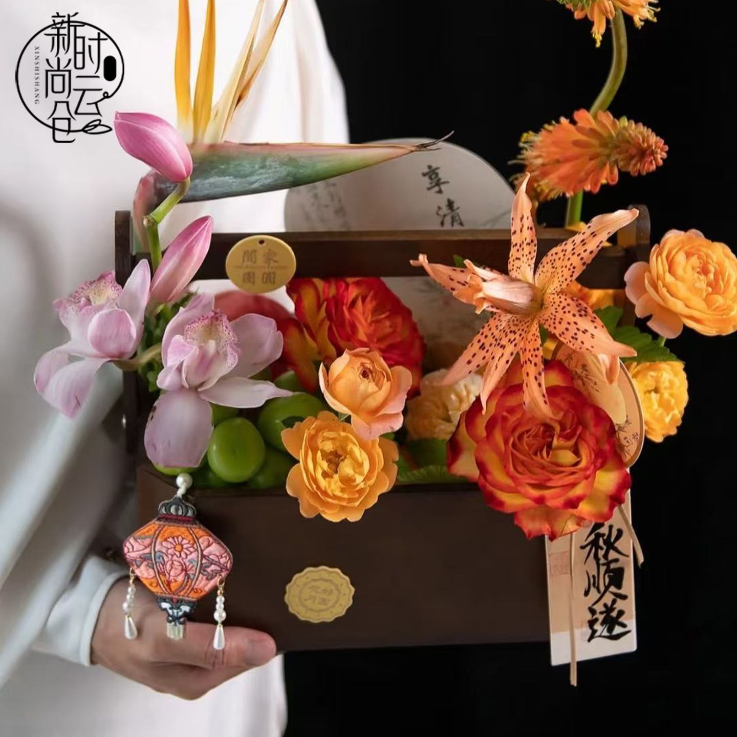 中秋新品鲜花束插花盒手提木盒