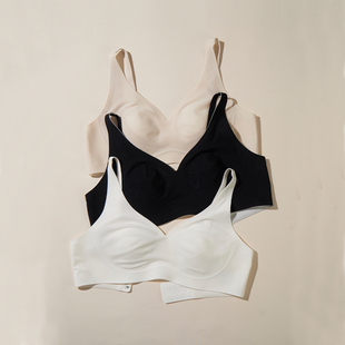 秀儿家 哈夫holf 轻肌感系列 大胸救星 无痕光板兔耳杯面膜内衣