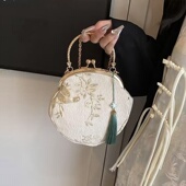 中国花朵刺绣单肩古风手提旗袍包单肩斜挎流行汉服复古绣花口金包