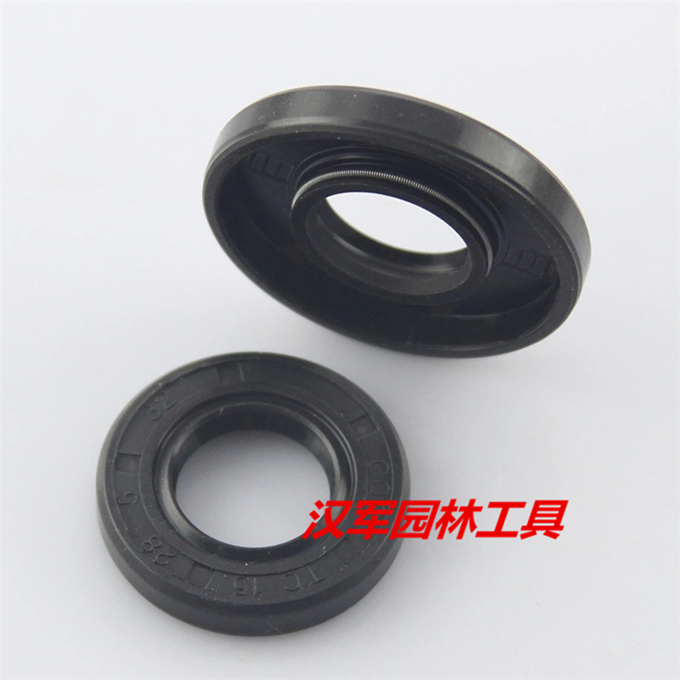 厂家直销 伐木锯汽油锯配件4500/5200/5800/5900曲轴油封密封件