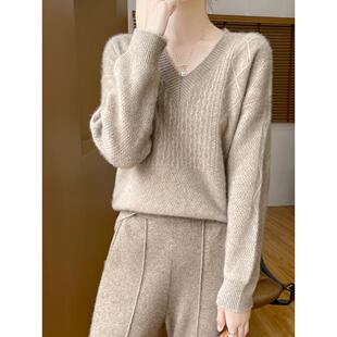 2024秋冬新款羊绒衫女V领扭花菱形100%纯羊毛宽松针织毛衣外套