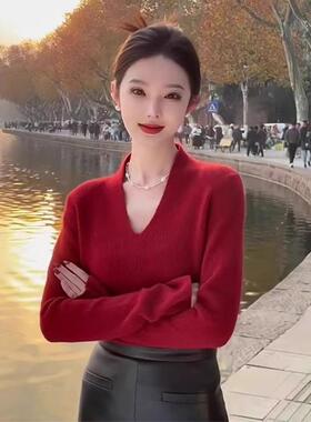 V领100%纯羊毛针织衫女2025秋冬新款修身毛衣红色内搭羊绒打底衫