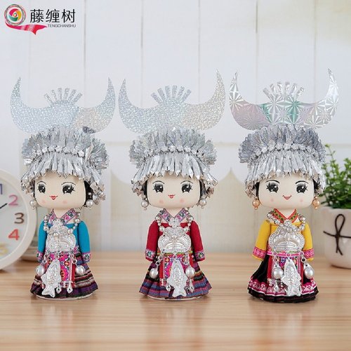 广西贵州少数民族苗族木偶娃娃