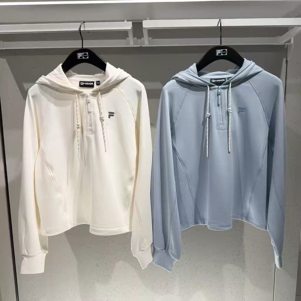 斐乐女装工装系列宽松连帽卫衣