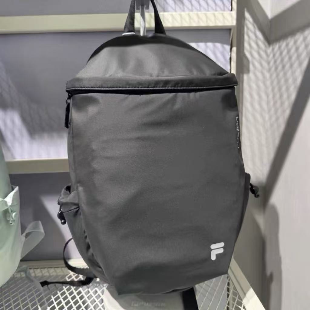 女款冬季新款运动休闲百搭背包