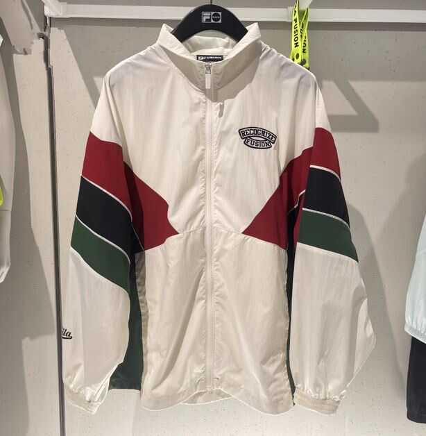 T11W432701正品防晒服外套斐乐