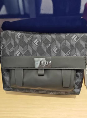 斐乐Fila正品25夏秋新款男士包包时尚运动休闲单肩挎包F13M538102