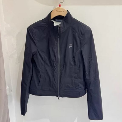 新款女装休闲运动连帽梭织外套