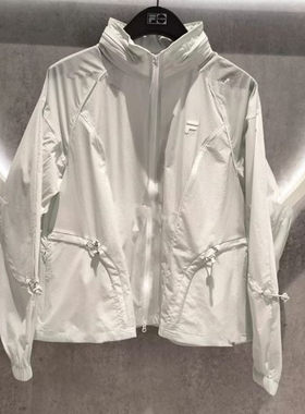 FILA斐乐潮牌2025年夏新款女装休闲连帽防晒梭织外套T11W521702F