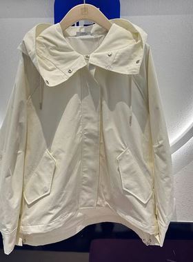 FILA斐乐女装 2025春季新款休闲运动连帽宽松梭织外套 F11W414705