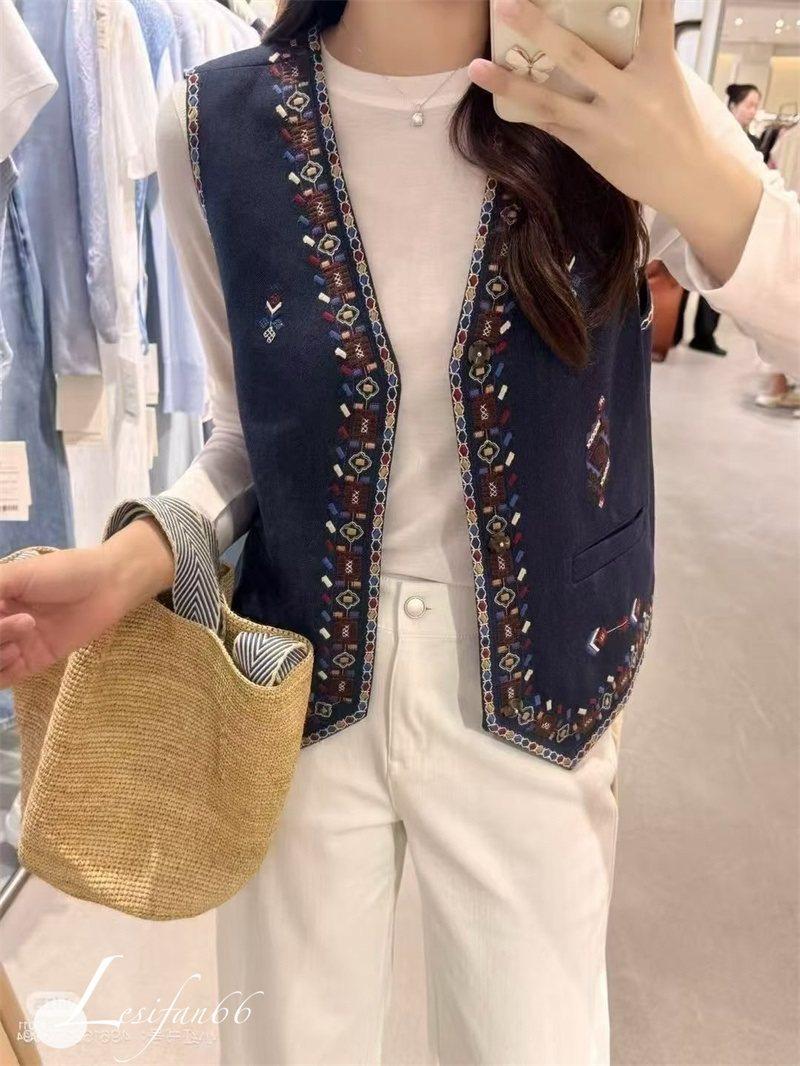 欧货正品时尚百搭显瘦设计师款天丝牛仔马甲  特价不退不换