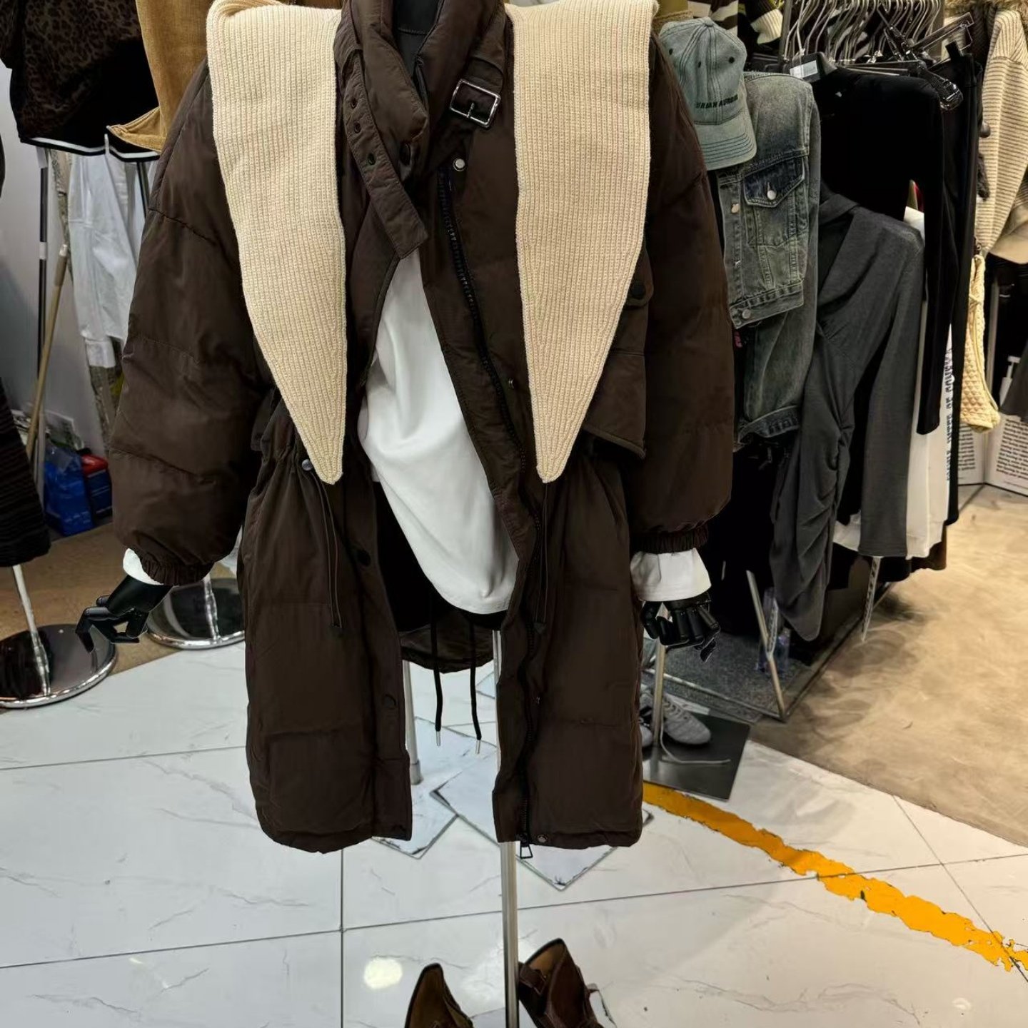 冬季机车抽绳显瘦羽绒服棉衣外套