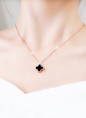 玫瑰金四叶草项链女轻奢小众不掉色锁骨链高级2025新款情人节礼物