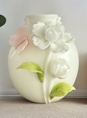 陶瓷手工捏花网红花瓶小口径迷你花瓶花插高颜值家居插花摆件