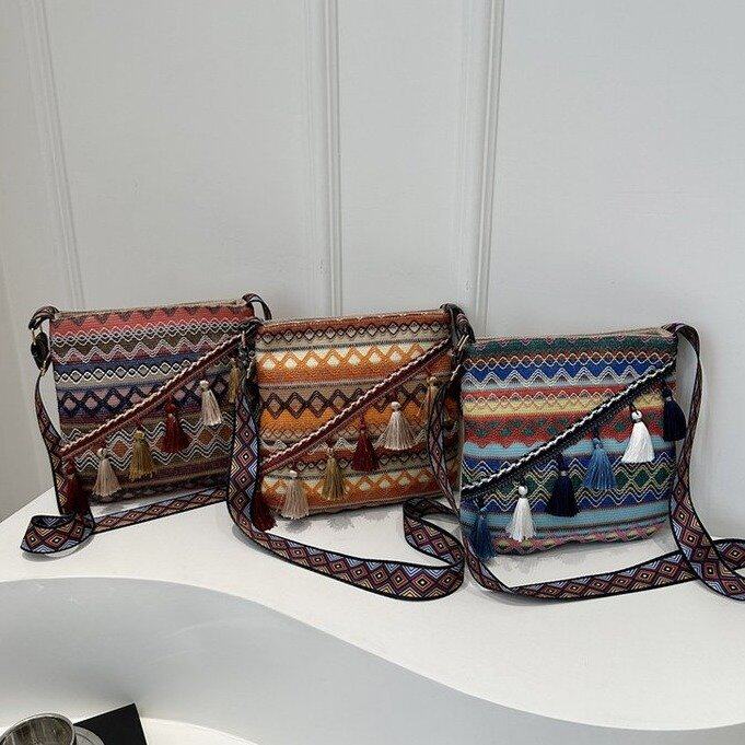 民族风流苏小布包2024新款汉元素古风汉服小包包云南旅游斜挎小包