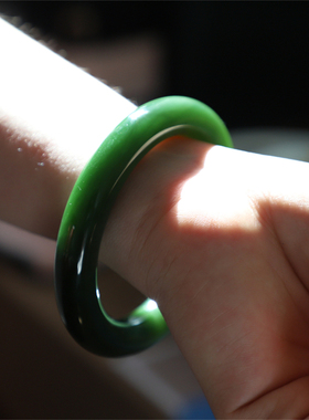 女生效果展示俄料碧玉高端