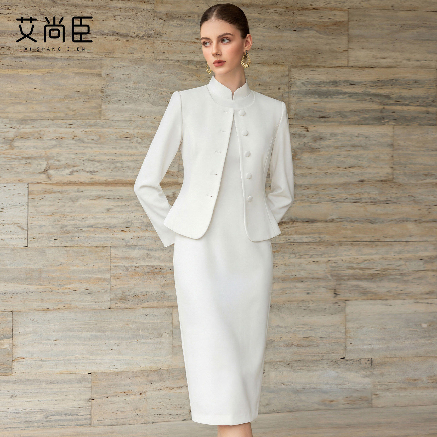 艾尚臣新中式立领西装套裙女正装