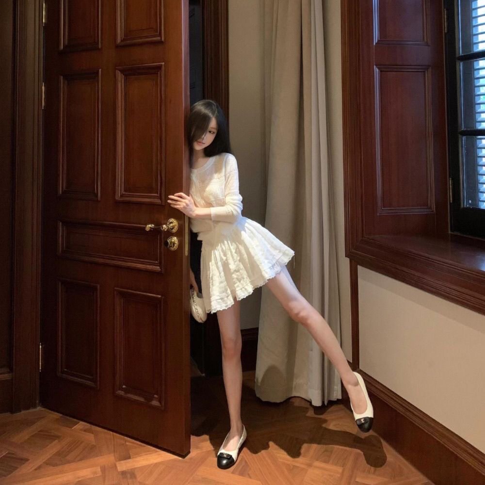 韩系清冷微透镂空针织开衫女2026夏季新款蓬蓬蕾丝小白短裙两件套