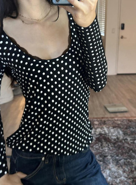 波点印花圆领长袖T恤 Polka Dot Round Neck Long Sleeve Tee