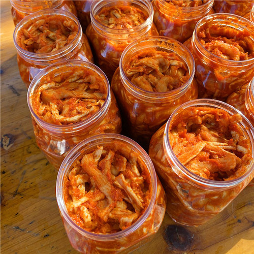 安徽安庆太湖特产农家手工香辣无油萝卜干拌辣椒酱咸辣下饭菜咸菜