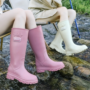 军登女款高筒厚底防水防滑雨靴