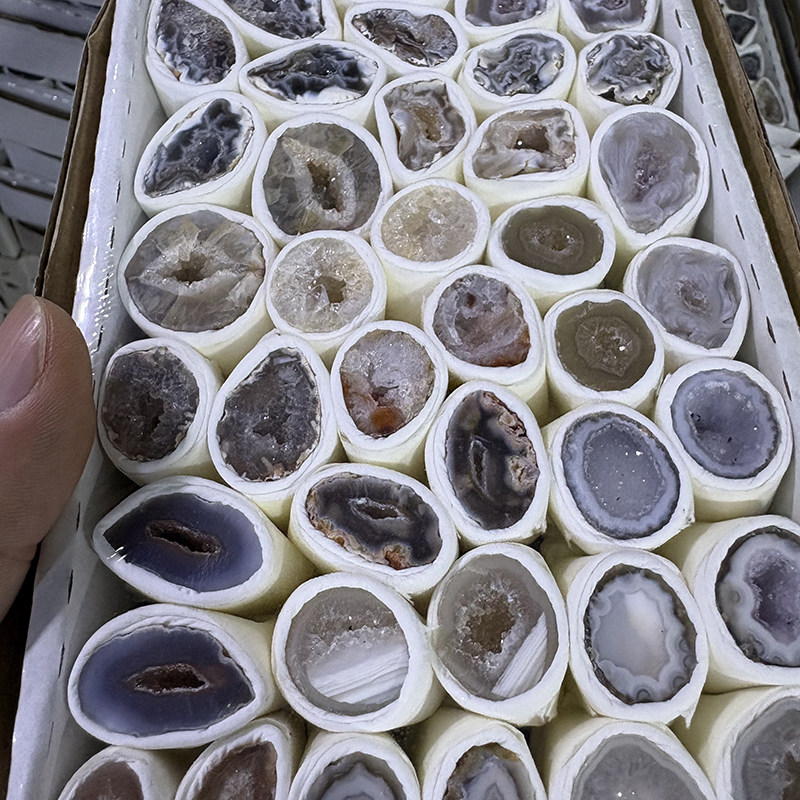 精品天然雷公蛋 玛瑙蛋 小型玛瑙聚宝盆