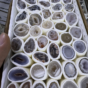 精品天然雷公蛋 玛瑙蛋 小型玛瑙聚宝盆
