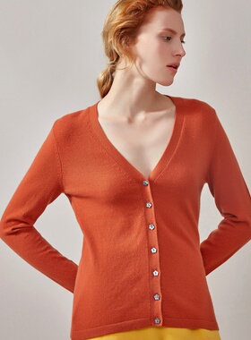 W专柜正品经典保暖纯色修身V领女开衫羊绒衫毛衣3280