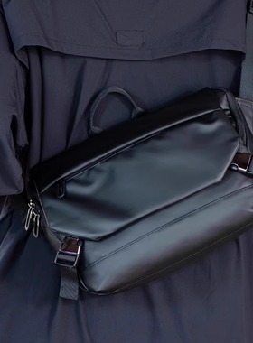 法国Mlcanl Kons潮牌单肩包邮差包新款斜挎包男机能工装背包腰包