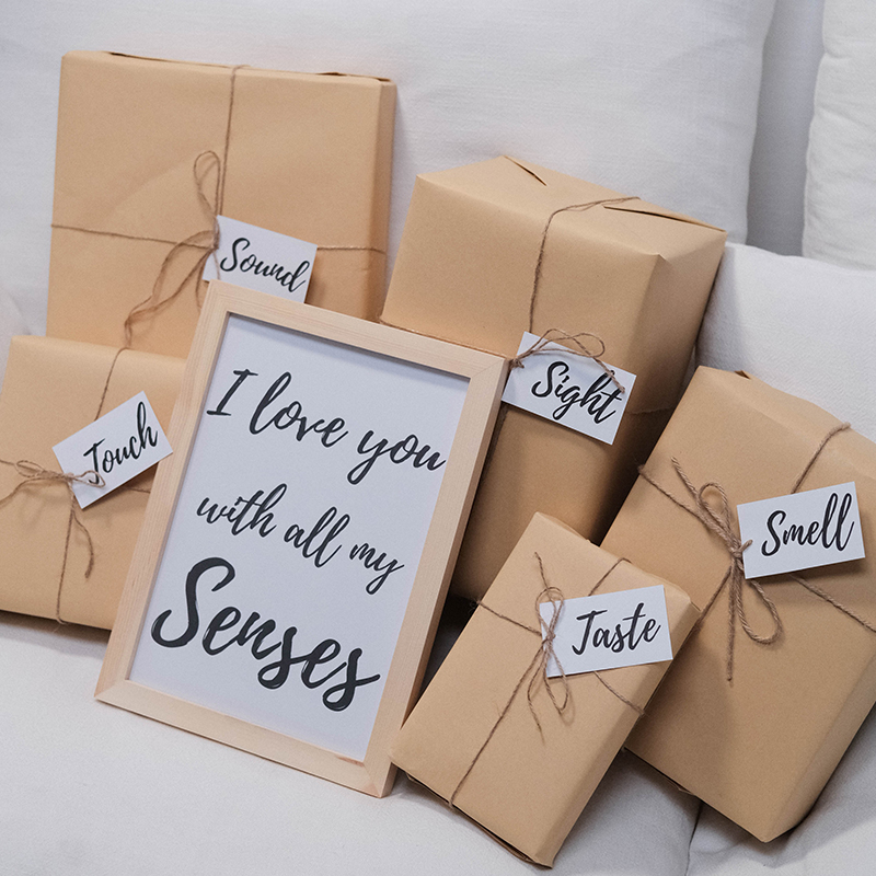 花与窗台之间SensesGift五感礼物