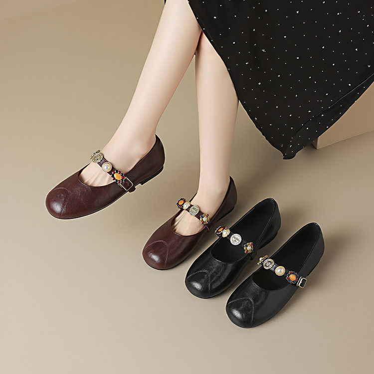 胖mm鞋宽胖脚女鞋大码加宽脚宽胖瓢鞋平底鞋复古一字带配裙子单鞋