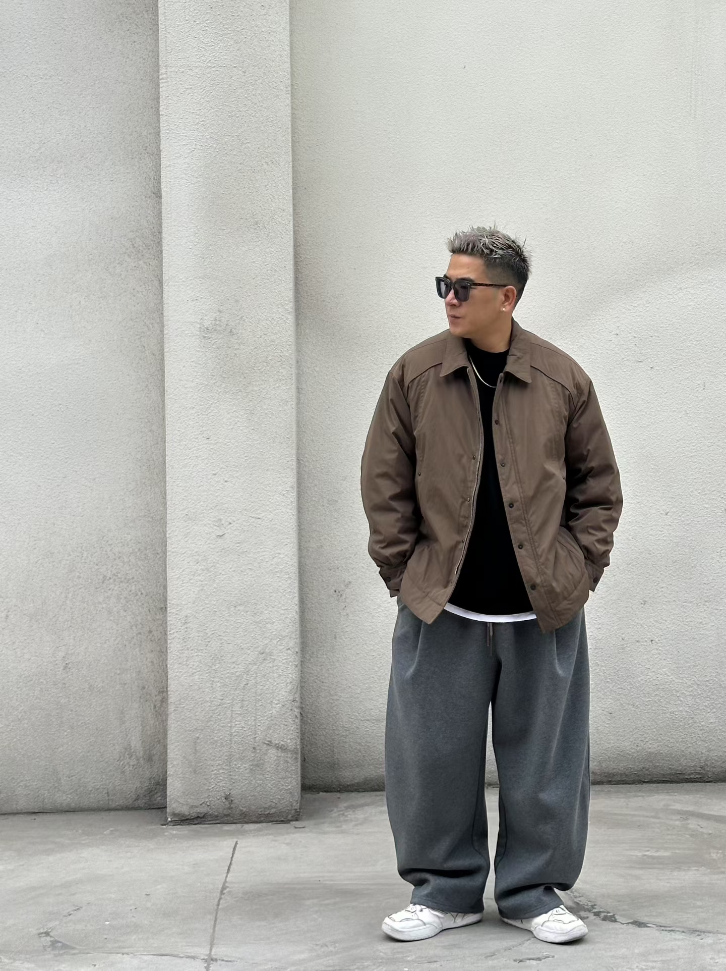 韩系通勤轻薄羽绒服男女廓形90白鸭绒青年净版极简衬衫羽绒服外套