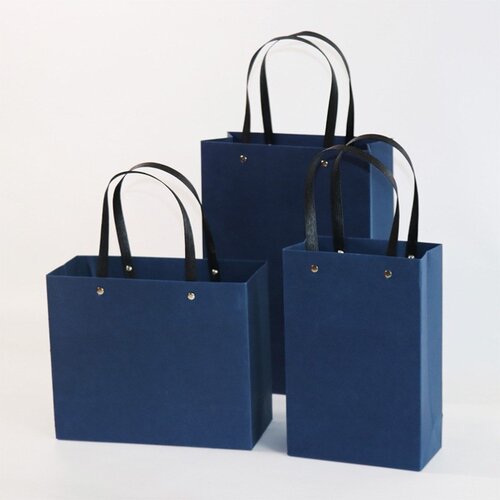 彩色加厚白卡纸袋服装店手提袋