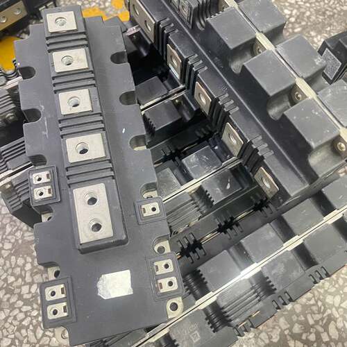 可维修FF1400R17IP4 FF1000R17IE4模块拆议价
