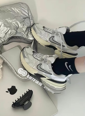 GMT8 耐克V2K Run休闲复古跑鞋 Nike夏季透气女鞋男鞋 V2K HJ4497