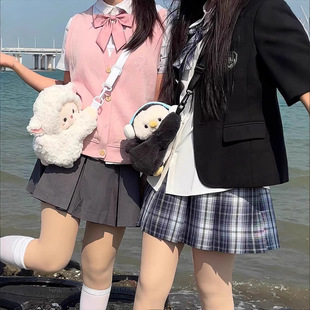 超萌日系趴趴小羊斜挎包可双肩毛绒玩具甜妹外出玩偶手机包趴趴包